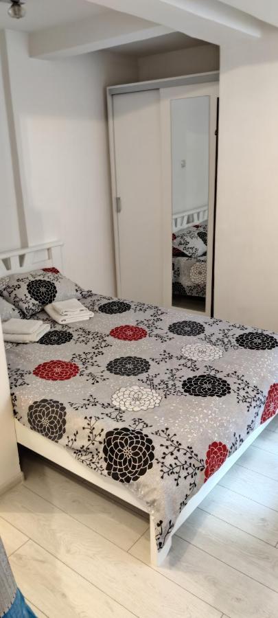 Studio Apartman Kocka Belgrade Exterior photo