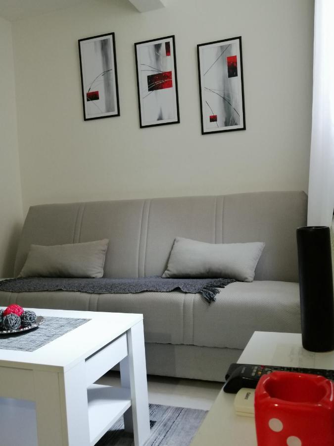 Studio Apartman Kocka Belgrade Exterior photo